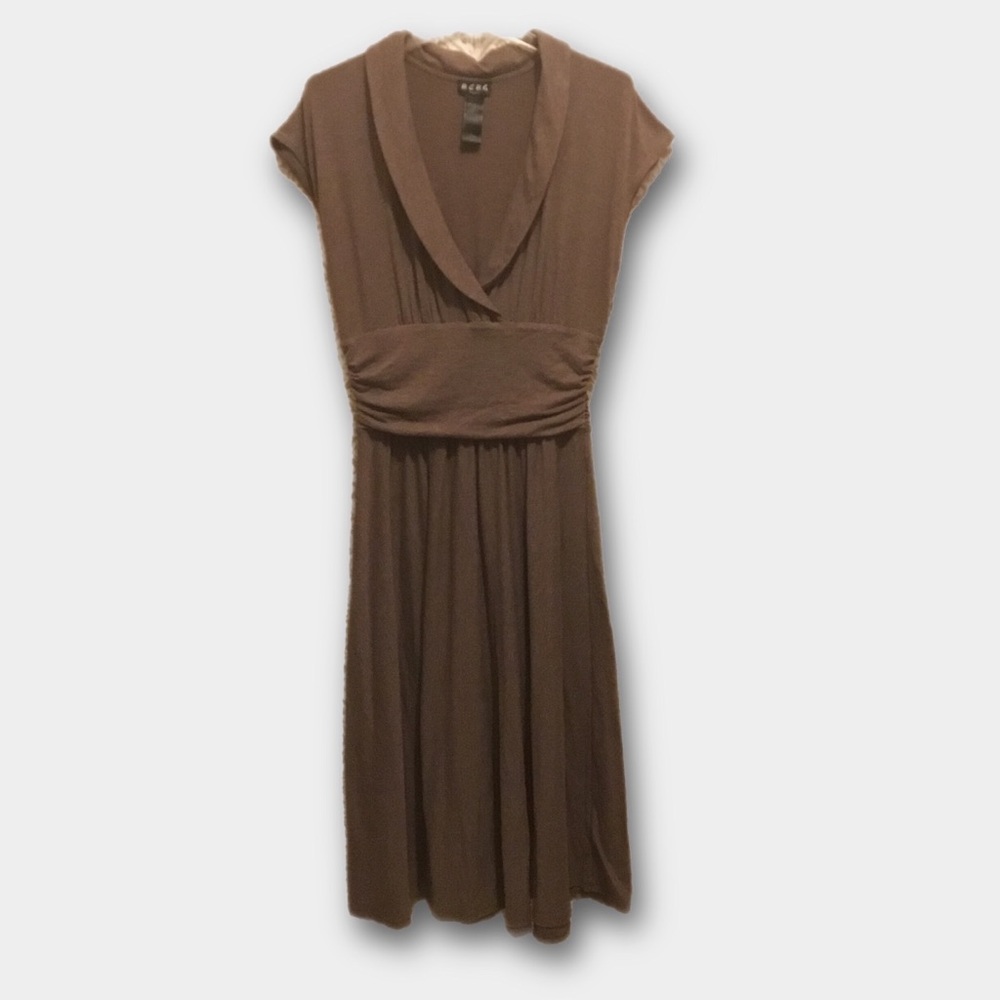 BCBG Paris Brown Cross Wrap, V-Neck Cummerbund Waist, Side Zip Midi Dress VGUC